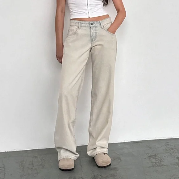 Motel Rocks Low Rise Parallel Jeans in Arctic Blue - Picture 4 of 11